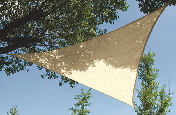 voile d'ombrage triangulaire